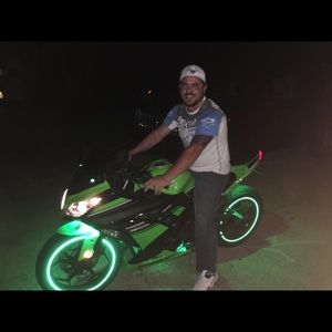 Meet your Posher, Robert